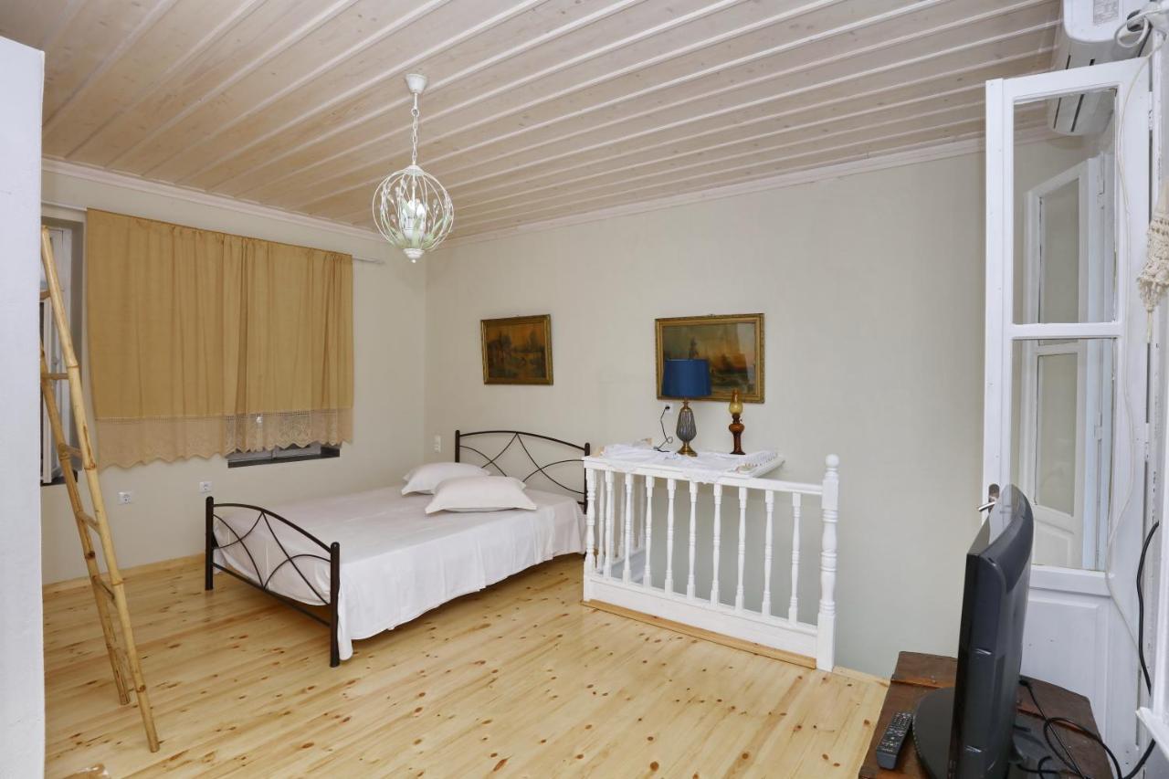 House Of Town Apartment